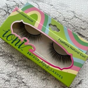 Ioni Lashes